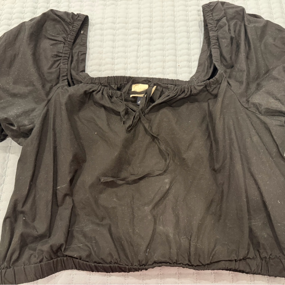 Universal Thread Black Gathered Top